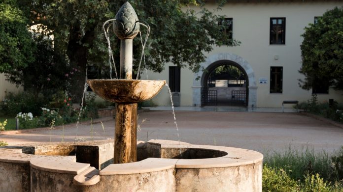 «Καρατομήθηκε» από τη Μενδώνη η γενική διευθύντρια του Βυζαντινού και Χριστιανικού Μουσείου