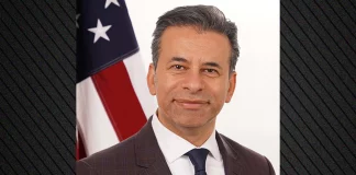 Υπήρξαν όπως φαίνεται, 10 θάνατοι παιδιών από εμβόλια κατά της COVID, λέει επίτροπος της FDA