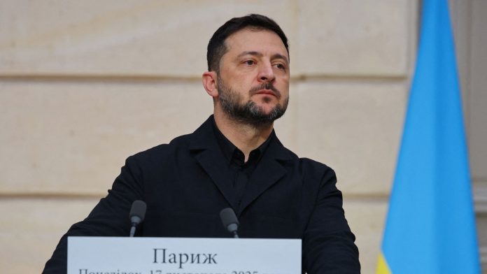 Δραματικό διάγγελμα Ζελένσκι προς τον ουκρανικό λαό: Ή θα χάσουμε την αξιοπρέπειά μας ή έναν βασικό εταίρο (Video)