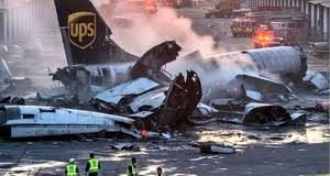 Στους 11 αυξήθηκαν οι νεκροί από τη συντριβή αεροσκάφους cargo της UPS στο Κεντάκι – Κινητήρας αποκολλήθηκε κατά την απογείωση