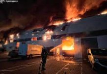 Ρωσικό σφυροκόπημα με 470 drones και 48 πυραύλους: Δέκα νεκροί και 37 τραυματίες στη δυτική Ουκρανία