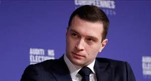 Γαλλία: Αλεύρωσε τον Ζορντάν Μπαρντελά ένας 17χρονος