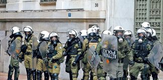 H κυβέρνηση επιλέγει την όξυνση – Στέλνει «έξτρα» διμοιρίες ΜΑΤ στην Κρήτη