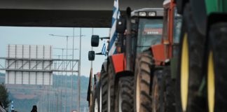 «Βράζουν» οι βουλευτές της ΝΔ: «Τώρα θα μείνουμε με 5.000 τρακτέρ και 15.000 αγρότες στους δρόμους»
