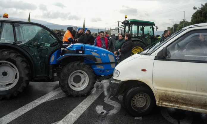 Ξεκινούν κινητοποιήσεις οι αγρότες – Συλλαλητήριο στο Ηράκλειο και μπλόκο στο αεροδρόμιο Χανίων