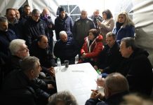 Αγρότες: Προς νέα κλιμάκωση μετά τη συνάντηση με Χατζηδάκη-Τσιάρα – Στήριξη από όλη τη χώρα