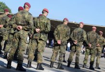 WSJ: «Η Γερμανία έχει έτοιμο “μυστικό” σχέδιο για πόλεμο με την Ρωσία»