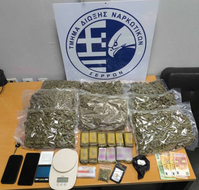 Η Roxy της ΕΛΑΣ εντόπισε πάνω από πέντε κιλά κάνναβης