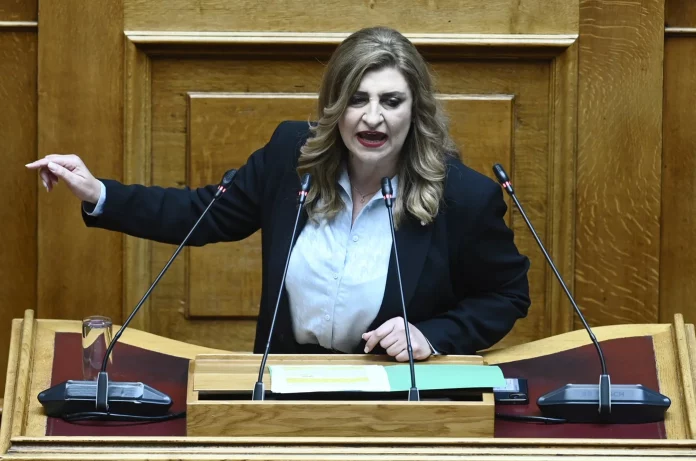 Λιακούλη για Κωνσταντοπούλου: Oι υπάλληλοι της Βουλής φεύγουν κλαίγοντας από την εξεταστική