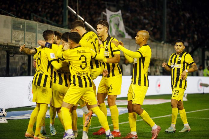 Παναθηναϊκός – ΑΕΚ 2-3: Μεγάλο «διπλό» με χατ τρικ Γιόβιτς