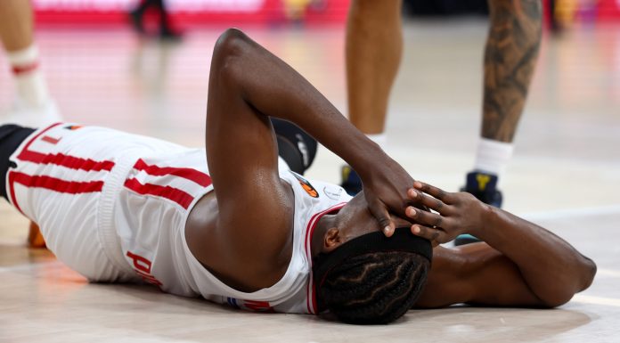 Μπαρτσελόνα – Ολυμπιακός 98-85: Παραδόθηκε… άνευ όρων