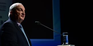 Παρέμβαση Καραμανλή για την ποιότητα της Δημοκρατίας