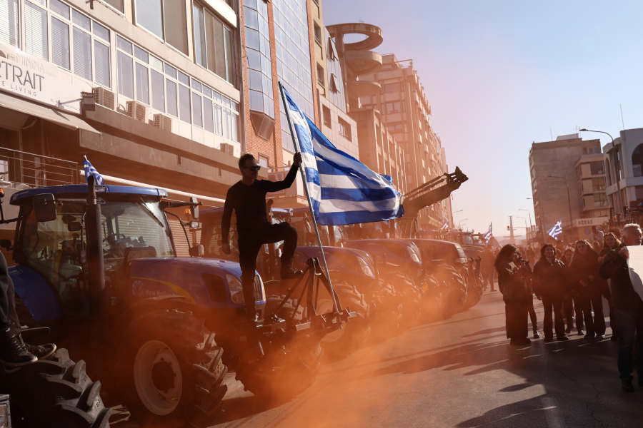 68cb86fb9c499a7c869e8fa151453807_L