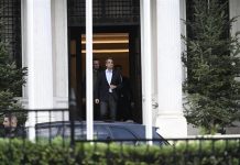 Ανασχηματισμός με το βλέμμα στο 2027: Η πίεση των εξελίξεων, τα αμετακίνητα πρόσωπα και οι χαρτογραφήσεις του Μαξίμου