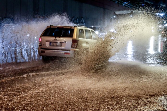 Γιατί διαλύεται η χώρα σε κάθε κακοκαιρία