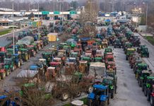 Αγρότες: «Σήμα» για κλιμάκωση των κινητοποιήσεων από τους αγρότες – Σε εξέλιξη η Πανελλαδική σύσκεψη των μπλόκων