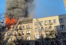 Μανχάταν: Φωτιά σε κτίριο έξι ορόφων – Μεγάλη δύναμη της πυροσβεστικής δίνει μάχη με τις φλόγες