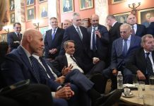 Οι βουλευτές της ΝΔ για… «τσάι και συμπάθεια» στο Μαξίμου