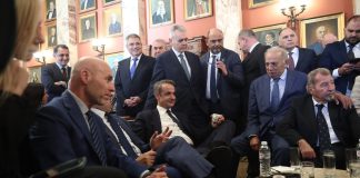 Οι βουλευτές της ΝΔ για… «τσάι και συμπάθεια» στο Μαξίμου