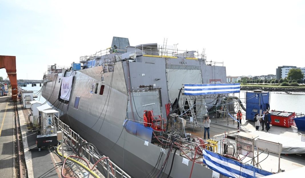 ΕΠΙΣΚΕΨΗ ΥΕΘΑ ΝΙΚΟΥ ΔΕΝΔΙΑ ΣΤΗ ΓΑΛΛΙΑ ΓΙΑ ΤΗΝ ΤΕΛΕΤΗ ΚΑΘΕΛΚΥΣΗΣ ΤΗΣ ΦΡΕΓΑΤΑΣ "ΚΙΜΩΝ" ΚΑΙ ΤΗ ΔΙΜΕΡΗ ΣΥΝΑΝΤΗΣΗ ΜΕ ΤΟΝ ΥΠΟΥΡΓΟ ΑΜΥΝΑΣ ΤΗΣ ΓΑΛΛΙΑΣ (ΓΡ. ΤΥΠΟΥ ΥΠ. ΑΜΥΝΑΣ/EUROKINISSI)