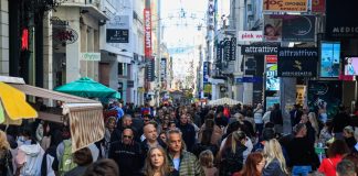 Τέλος στις ποινικές διώξεις σε επαγγελματίες και νοικοκυριά για χρέη