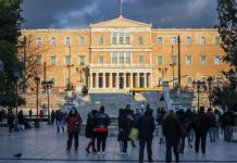 Γκάλοπ Action24: Ο ΟΠΕΚΕΠΕ πληγώνει την κυβέρνηση, εκκωφαντικό το κενό αντιπολίτευσης