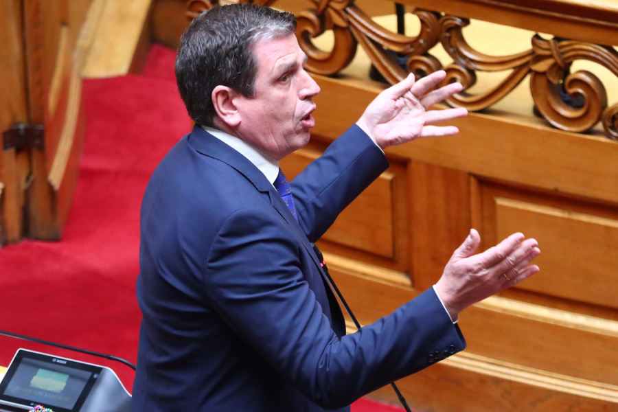 a936fe4c15480cc3d5bcfa5c8283cd7a_L