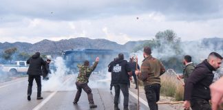 Κυβέρνηση – αγρότες: Μετωπική σύγκρουση χωρίς επιστροφή και γαλάζιες αντιδράσεις για την αδυναμία λύσης