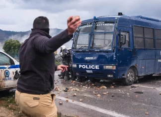 Άγγελος Αγραφιώτης: Συνέντευξη για τη σύγκρουση αγροτών-αστυνομίας, στο NEO 103,3 FM