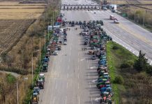 Οι γαλάζιοι φόβοι από την συνέχιση των αγροτικών κινητοποιήσεων – Οι πιέσεις των βουλευτών και ο προβληματισμός του Μαξίμου