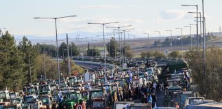 Αγρότες: Τα επόμενα βήματα στα μπλόκα – «Σπάσαμε τον τσαμπουκά της κυβέρνησης»