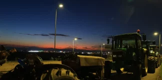 Αγρότες: Άνοιξε το ρεύμα προς Θεσσαλονίκη στα Μάλγαρα – Κλειστός ο κόμβος της Χαλκηδόνας