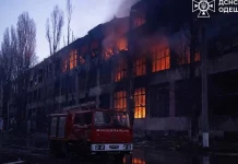 Μια νεκρή και ζημιές σε ενεργειακές υποδομές από ρωσικά πλήγματα στην Οδησσό-(VIDEO)