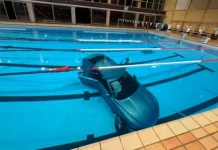 Γαλλία: Αυτοκίνητο έπεσε σε πισίνα με μητέρα και την 5χρονη κόρη της, η οδηγός μπέρδεψε το φρένο με το γκάζι
