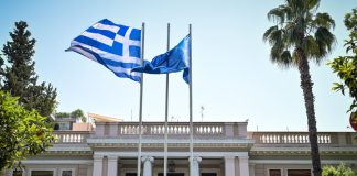 Ήχησε το «112» – Οι αγρότες στέλνουν μήνυμα στο Μαξίμου