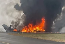 Συνετρίβη αεροσκάφος τύπου Cessna σε αεροδρόμιο στη Βόρεια Καρολίνα: Αναφορές για νεκρούς (VIDEO)