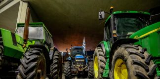 Στον… αέρα το ραντεβού με τους αγρότες μετά το φιάσκο του ΕΛΓΑ