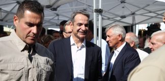 Ξαναρχίζει την «πορεία στον λαό» ο Κ. Μητσοτάκης