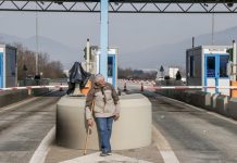 Αποχώρησαν οι αγρότες από τα διόδια Τραγάνας