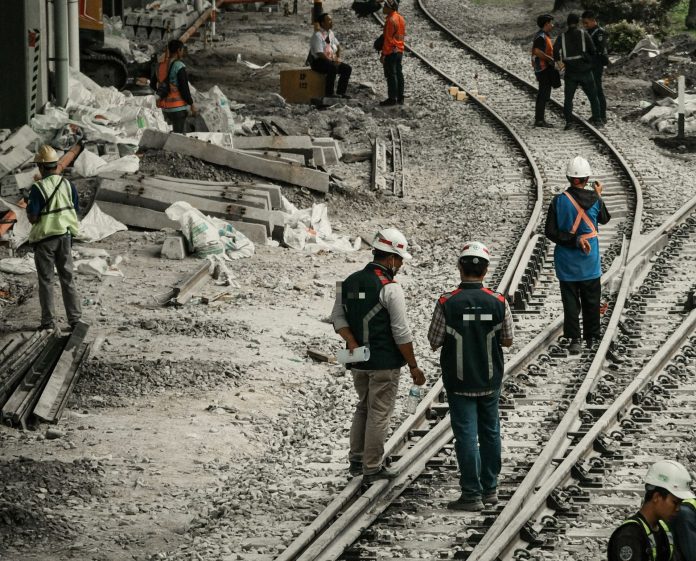 Αυστρία: «Έκρηξη» στην ανεργία – Κατέρρευσαν οι υποσχέσεις για εξειδίκευση στους μετανάστες