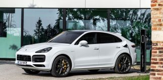 Δεκάδες Porsche στην Ρωσία ακινητοποιήθηκαν ξαφνικά