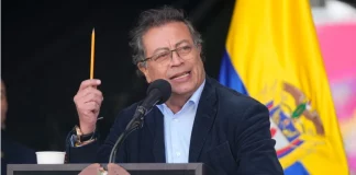 Ο Πέτρο ζητά έρευνα για δύο πτώματα στα σύνορα με τη Βενεζουέλα: «Ίσως σκοτώθηκαν από αμερικανικό βομβαρδισμό»