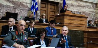 Βουλευτές και Αρχηγοί δεν άκουσαν την βόμβα που έσκασε μέσα στη Βουλή με τον καταδικασμένο για κλοπή στο γραφείο Δένδια