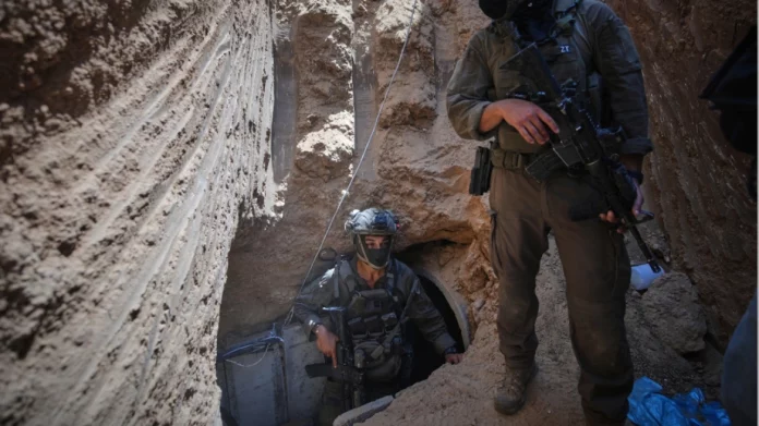 Ο στρατός του Ισραήλ ανακοίνωσε πως σκότωσε 40 και πλέον Παλαιστίνιους μαχητές μέσα σε σήραγγες στη Ράφα