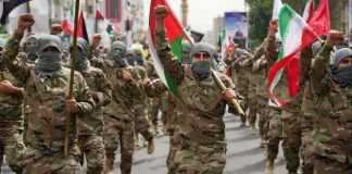 Ιράν: Οι Φρουροί της Επανάστασης προειδοποιούν τα πλοία των ΗΠΑ στον Κόλπο