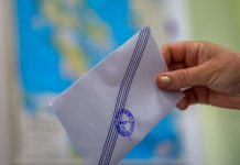 Δημοσκόπηση RealPolls: Απώλειες για ΝΔ λόγω αγροτικού, κέρδη για Κωνσταντοπούλου και Τσίπρα, ναι στις προοδευτικές συνεργασίες, όχι με τη Δεξιά λένε στο ΠΑΣΟΚ