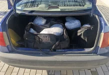 Καστοριά: Μετέφεραν σε σάκους πάνω από 28 κιλά κάνναβη – Τρεις συλλήψεις – (VIDEO)