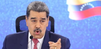 Βενεζουέλα: Ο Μαδούρο ενέκρινε πτήση για τον επαναπατρισμό μεταναστών από τις ΗΠΑ