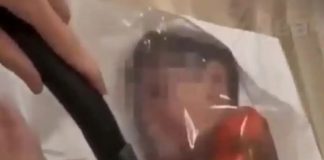 Ρωσία: Σάλος με influencer μητέρα που έβαλε τον γιο της σε σακούλα και ρούφηξε τον αέρα
