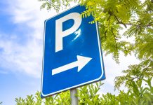 Κέρκυρα: Σοκαριστική επίθεση γιατρού σε 20χρονη για μια θέση πάρκινγκ – «Με έπιασε από τον λαιμό και άρχισε να με πνίγει»